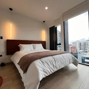 Apartamento De Lujo En, Quito