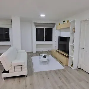 Apartamento Departamento En La Carolina, Quito